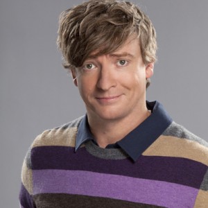 Rhys Darby is known best for his role of Murray Hewitt in “The Flight of the Conchords”. He is currently starring with Kevin Dillon and David Hornsby in ... - darby400-300x300