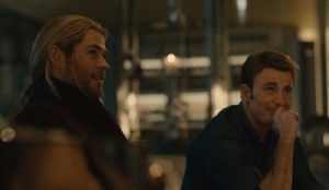 Marvel's Avengers: Age Of Ultron..L to R: Thor (Chris Hemsworth) and Steve Rogers/Captain America (Chris Evans)..Ph: Film Frame..©Marvel 2015